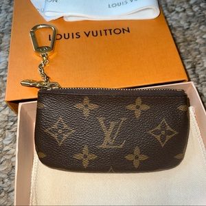 Louis Vuitton Pochette Cles Monogram